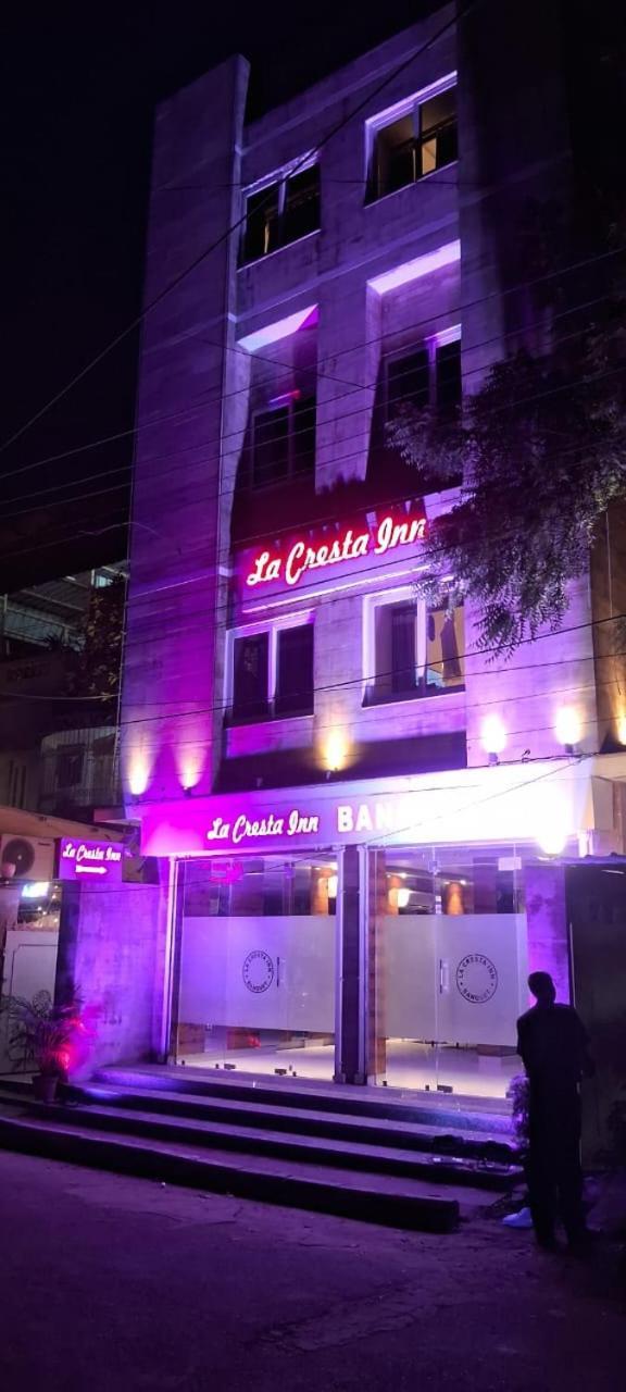 La Cresta Inn Калькутта Экстерьер фото